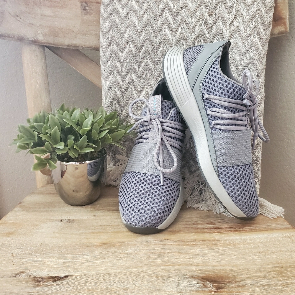 Womens Under Armour shoes